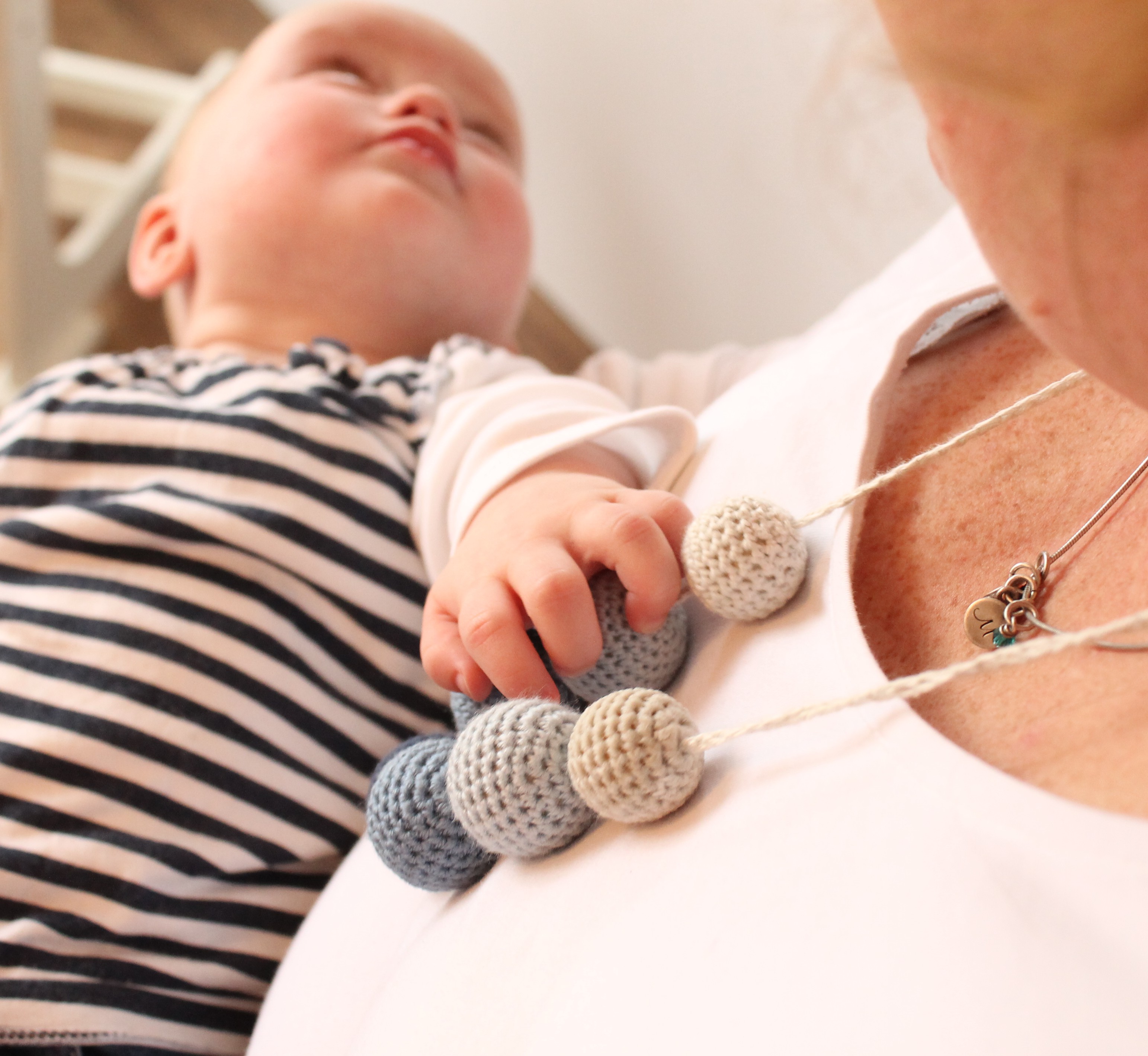 Silicone Breastfeeding Nursing Necklace Chew Teething